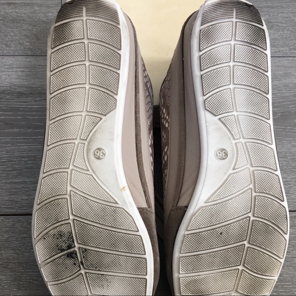 Charles David “ Aria” snake-embossed sneaker - Picture 7 of 7